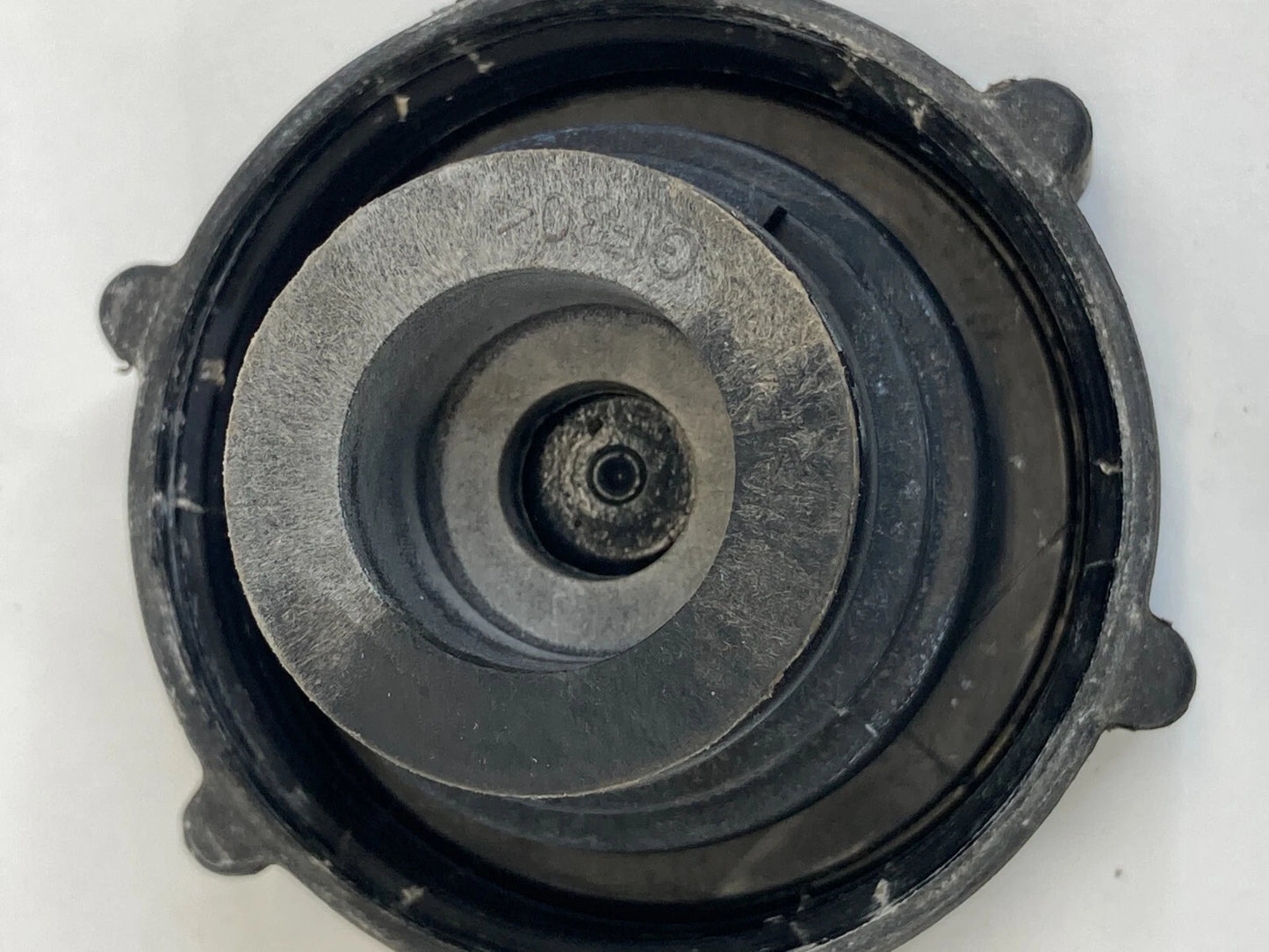 2001-2012 FORD ESCAPE RADIATOR ENGINE COOLANT RESERVOIR CAP LID COVER YL848100AA