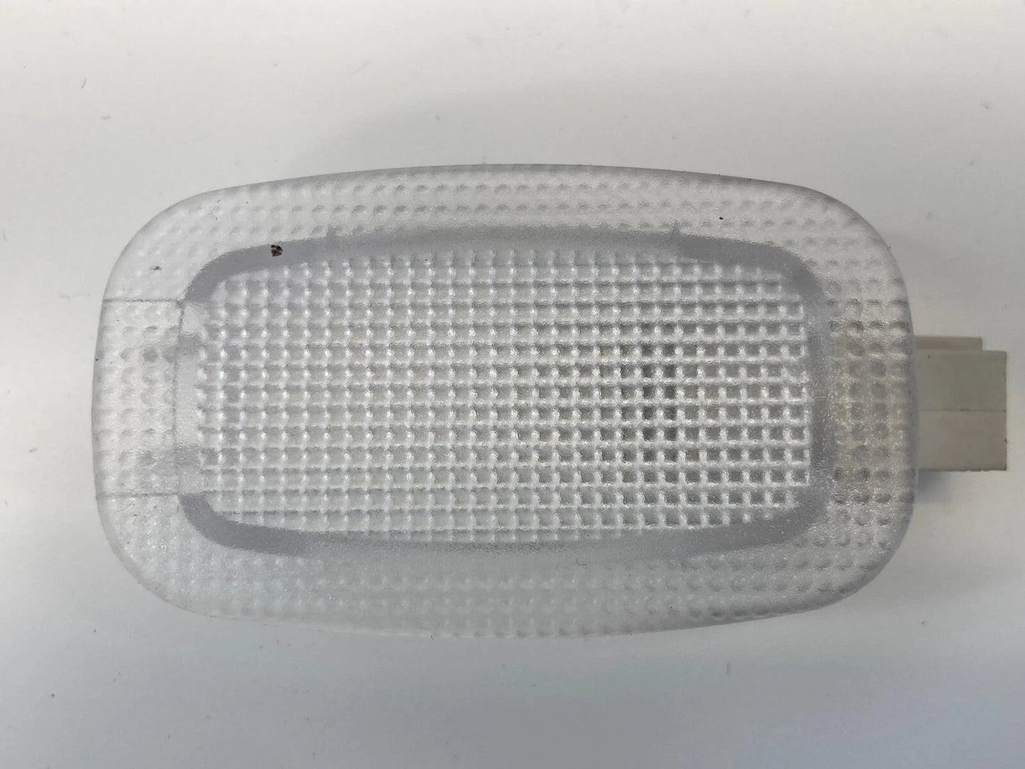 2012 13 14 15 2016 MERCEDES-BENZ E350 INTERIOR INNER COURTESY LIGHT LAMP