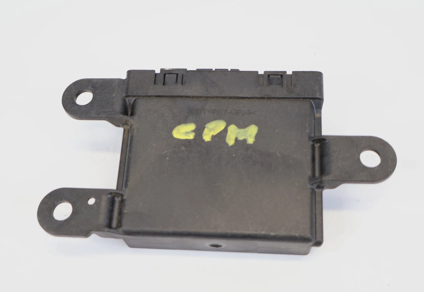 12-17 CHEVROLET TRAVERSE REAR PARK ASSIST PARKING CONTROL MODULE OEM 22743052