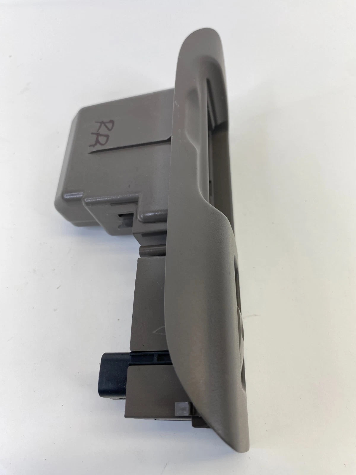 98-05 LEXUS GS300 REAR RIGHT SIDE DOOR POWER WINDOW CONTROL SWITCH 74271-30220