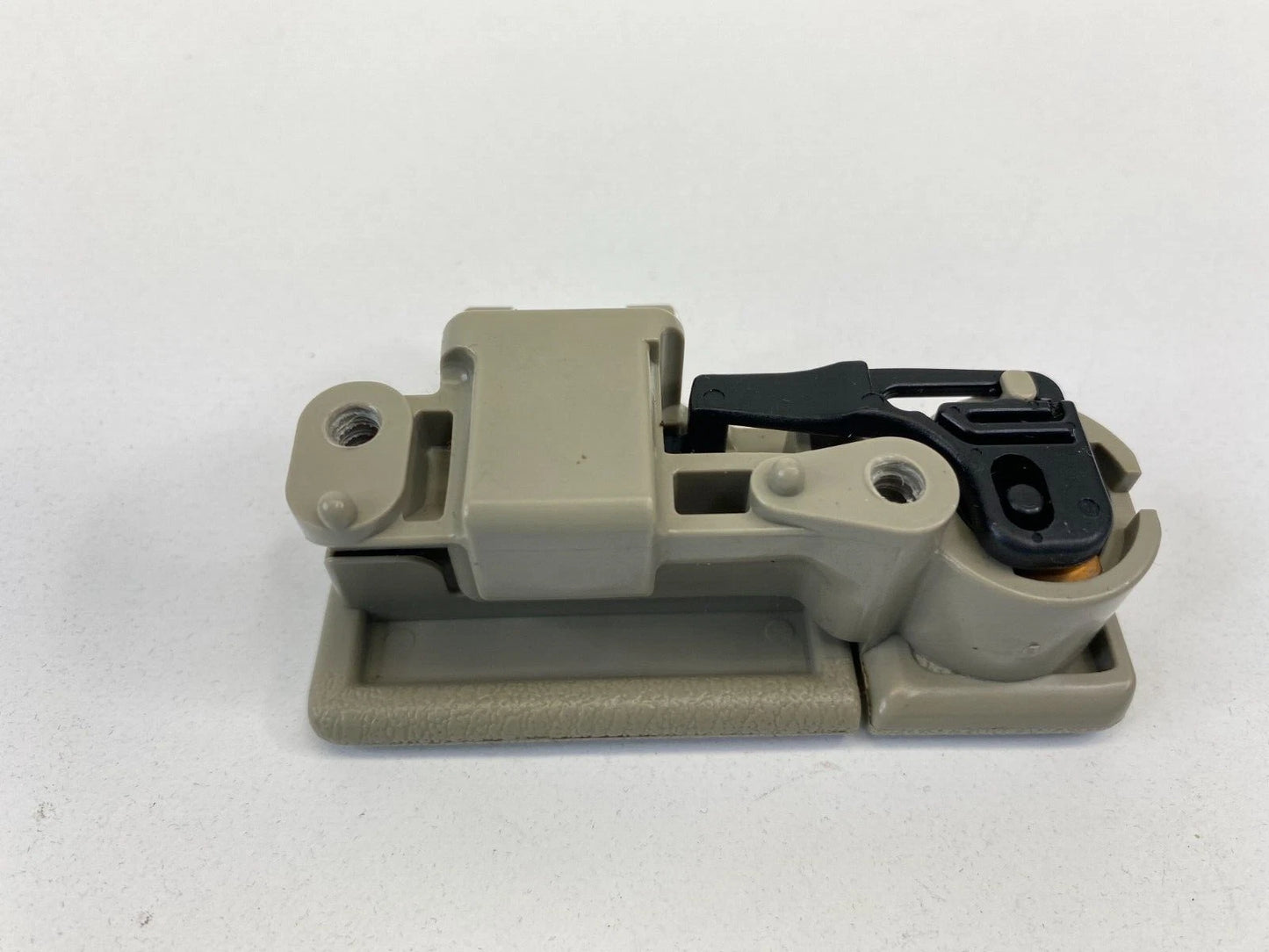 2001 2002 2003 INFINITI QX4 GLOVE BOX COMPARTMENT LATCH HANDLE LOCK OEM