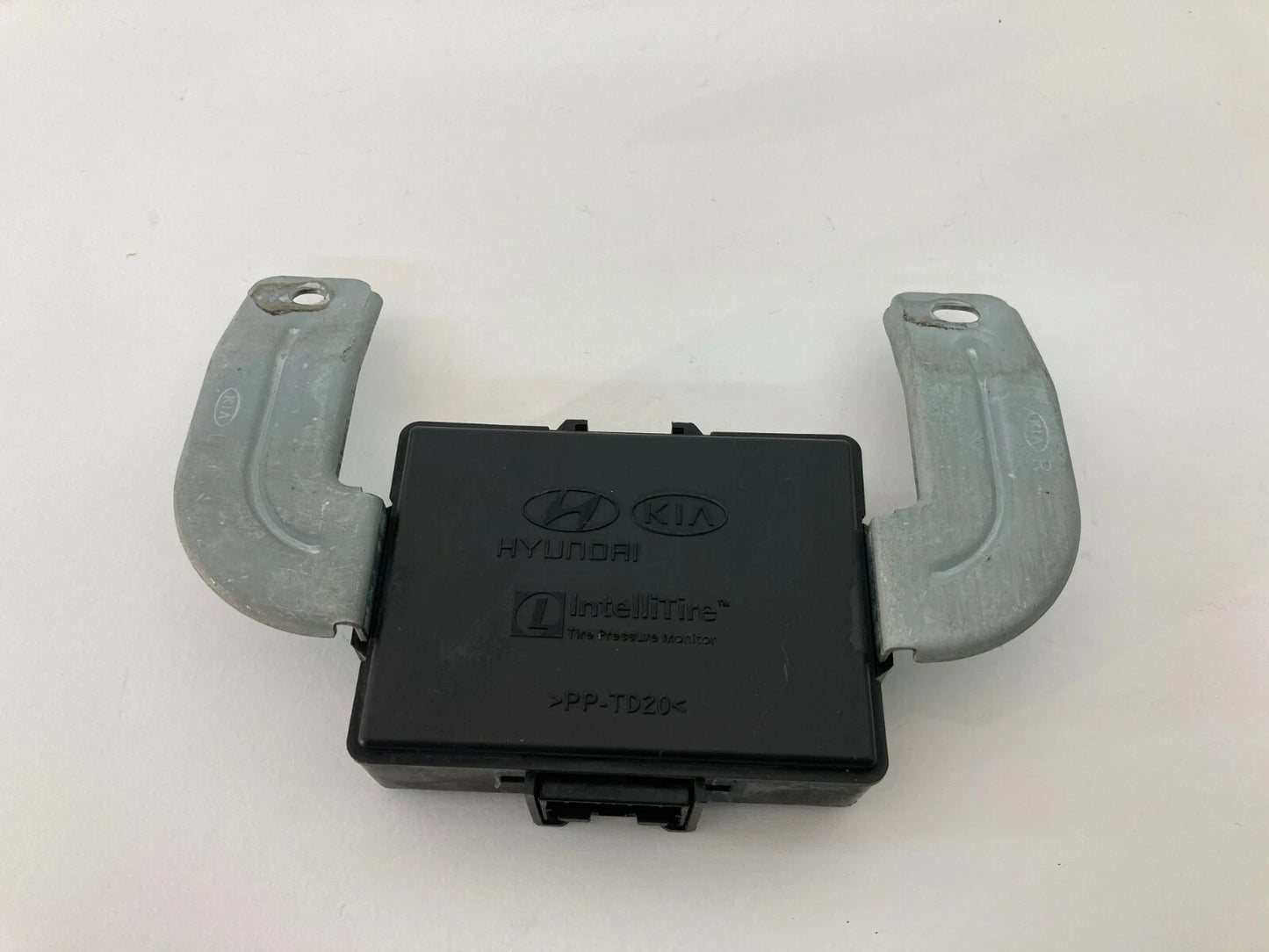 2007 2008 HYUNDAI ENTOURAGE TIRE PRESSURE MONITOR CONTROL MODULE 95800-3J000 OEM