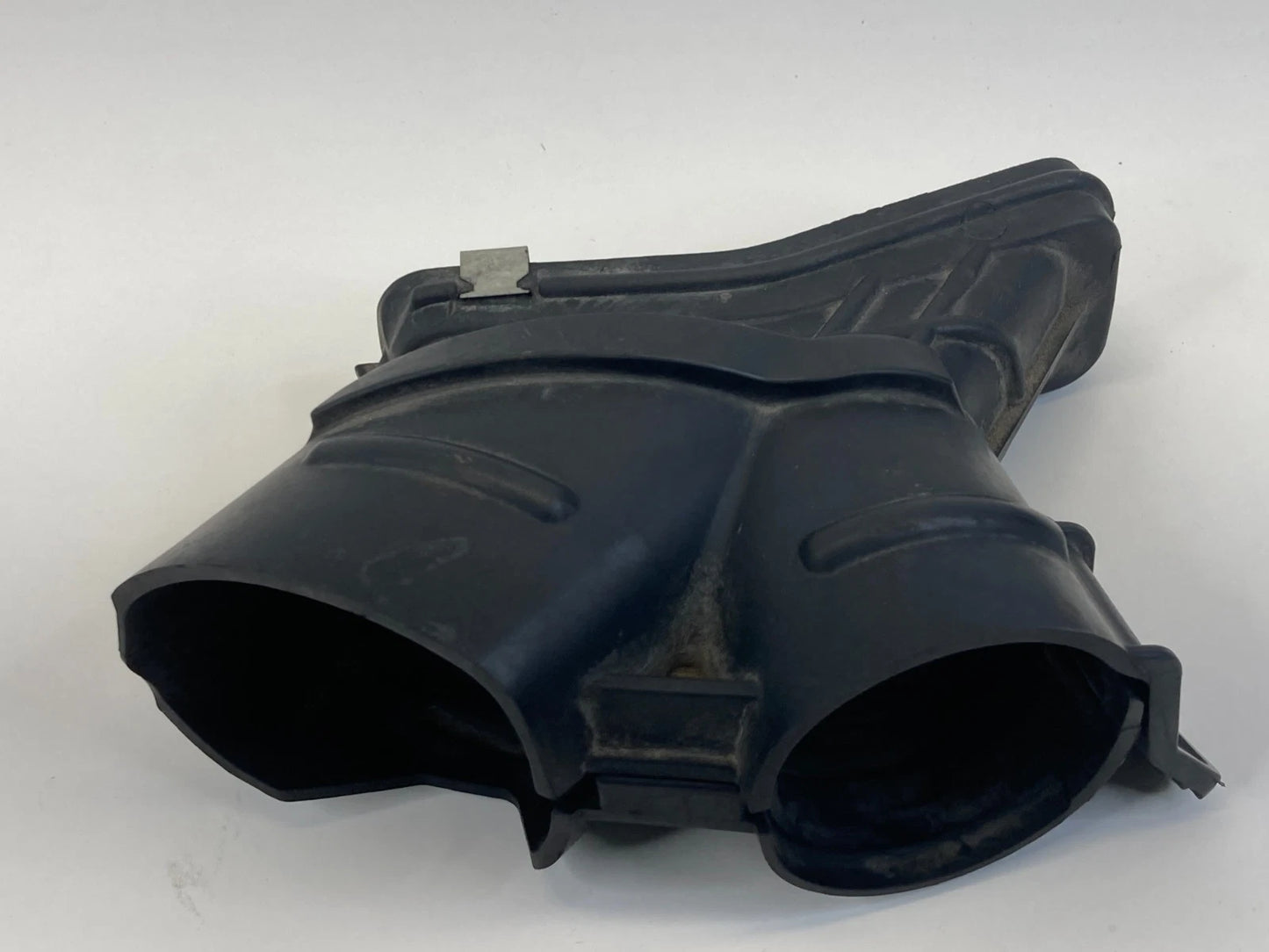 13-19 Ford Escape Air Intake Duct Housing Hose Connector Rubber CV619A675AD OEM