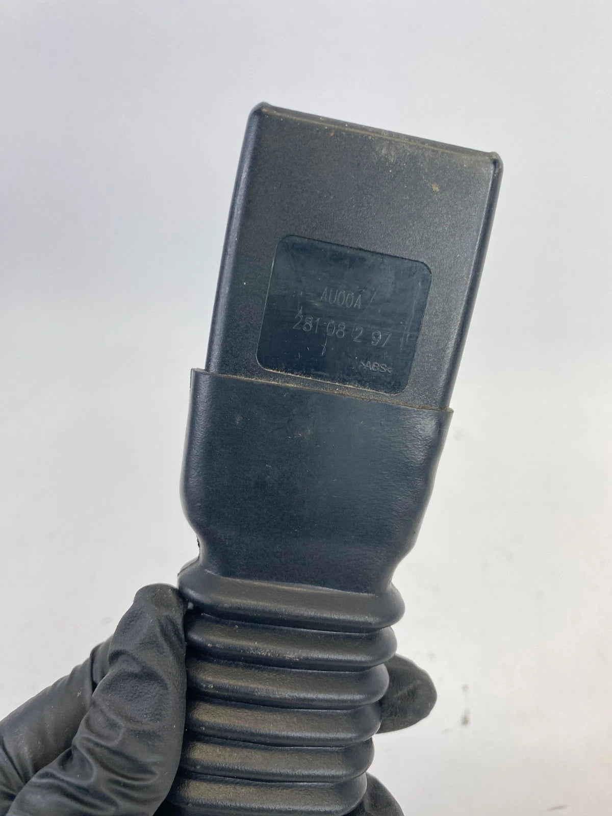 2008-2012 FORD ESCAPE FRONT RIGHT PASSENGER SEAT BELT BUCKLE 8L84-78610E14-A