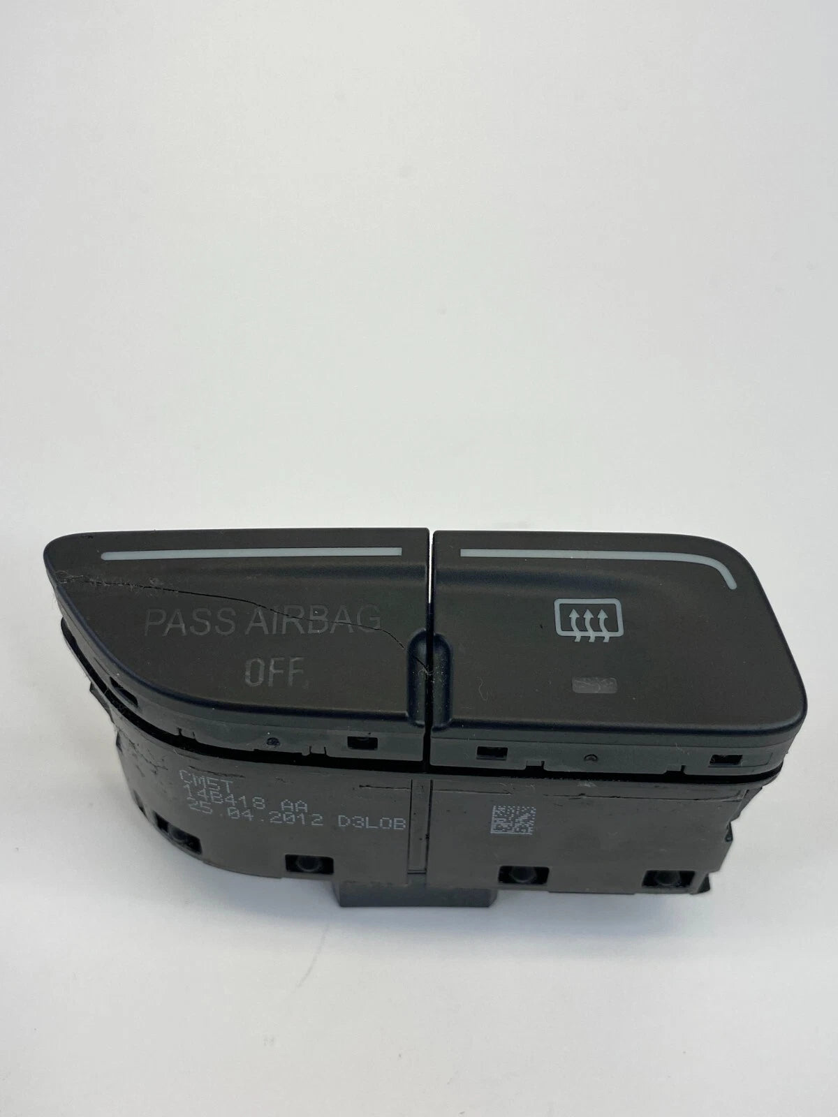 2013-2016 FORD ESCAPE REAR DEFROSTER CONTROL SWITCH BUTTON CM5T-14B418-AA OEM