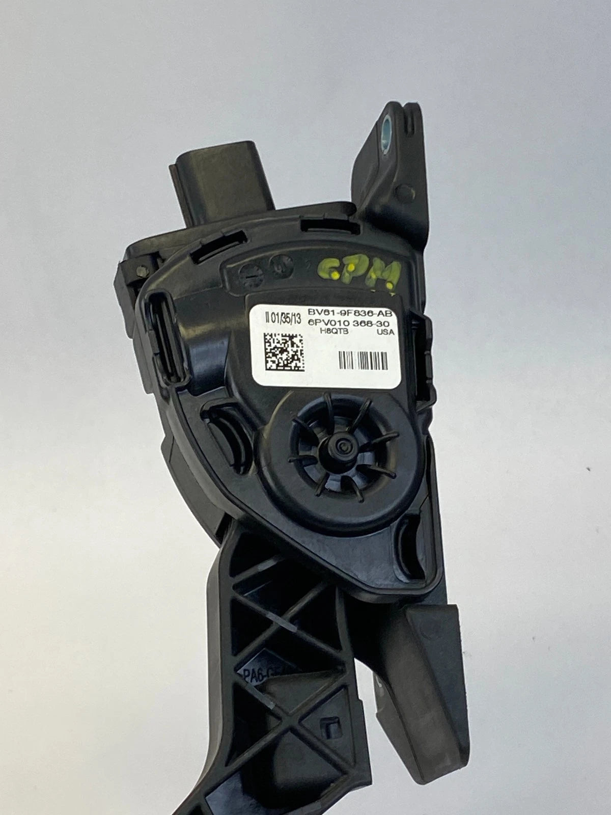 2012-2014 FORD FOCUS 2.0L ACCELERATOR GAS PEDAL SENSOR ASSEMBLY BV619F836AB OEM