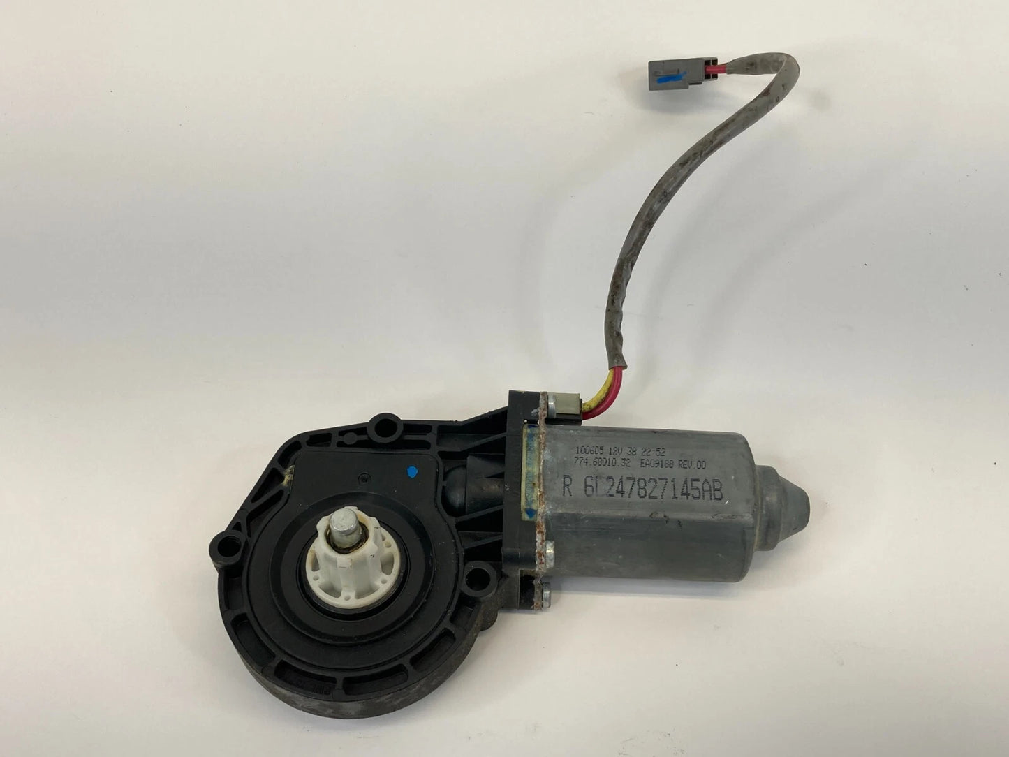 02-04 FORD EXPLORER MOUNTAINEER REAR RIGHT POWER WINDOW MOTOR 6L247827145AB OEM