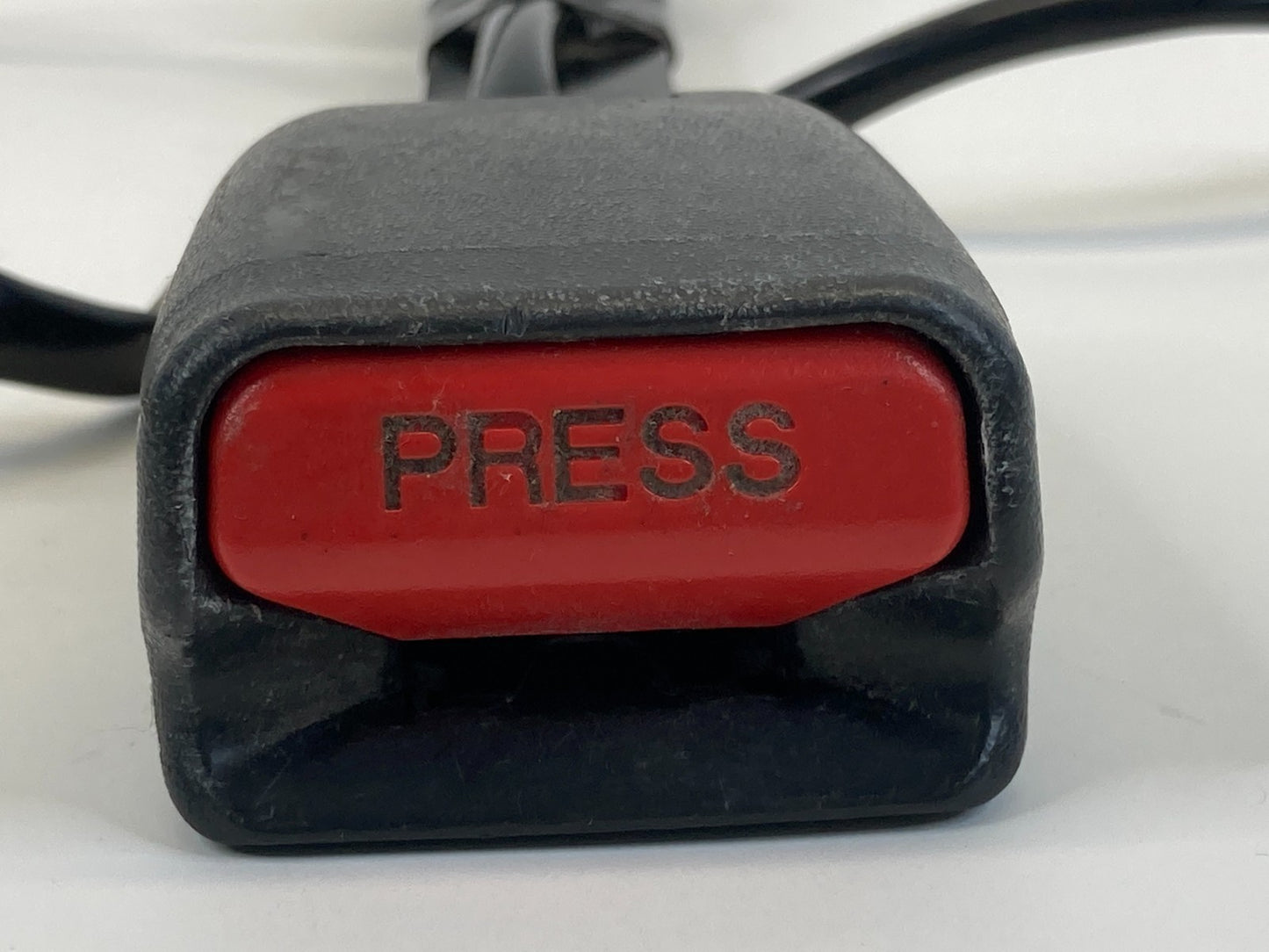 2013-2019 Nissan Sentra Sedan Front Left Driver Seat Belt End Buckle OEM