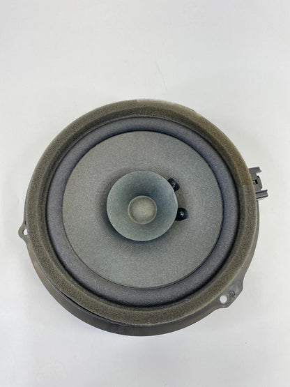 2011-2019 FORD FIESTA REAR RIGHT SIDE DOOR AUDIO SOUND SPEAKER 8A6T-18808-CC OEM
