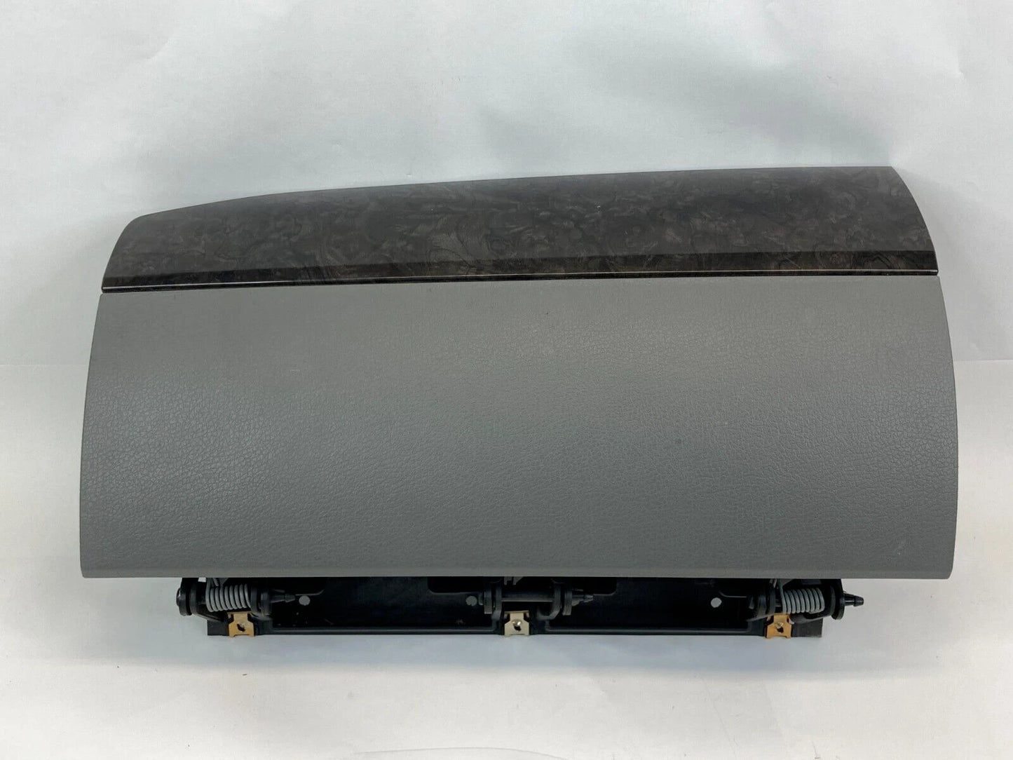 2008-2010 DODGE GRAND CARAVAN UPPER GLOVE BOX DOOR COVER ASSEMBLY 70861BD5 OEM