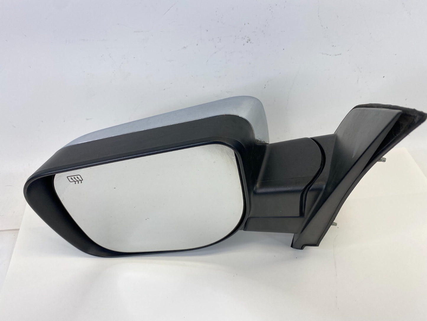 2005 2006 Nissan Armada Left Driver Side View Power Door Mirror W/ Heated OEM