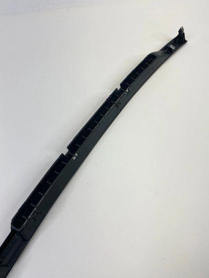 1997-2001 LEXUS ES300 INSTRUMENT PANEL A/C VENT DEFROST COVER GRILL 55981-33060