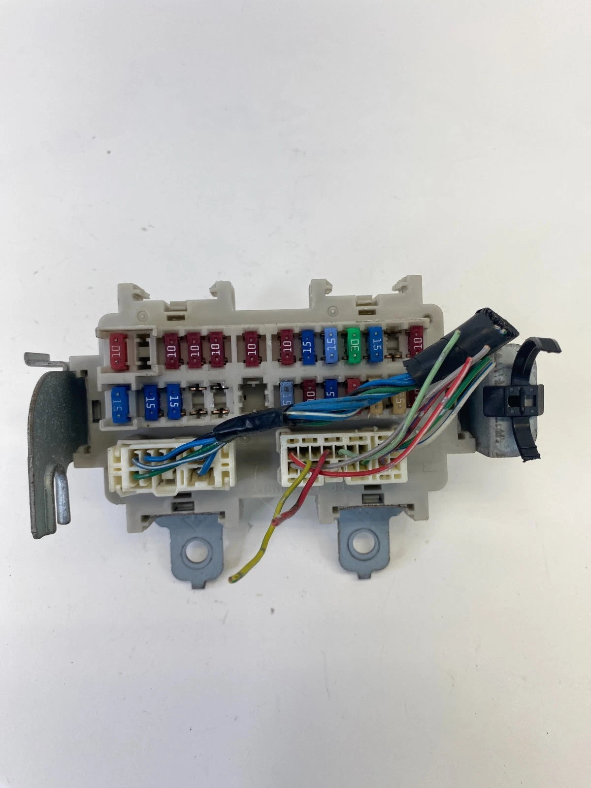 2003-2007 INFINITI G35 SEDAN INTERIOR DASH CABIN FUSE RELAY BOX OEM
