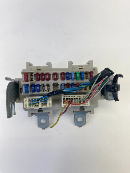 2003-2007 INFINITI G35 SEDAN INTERIOR DASH CABIN FUSE RELAY BOX OEM
