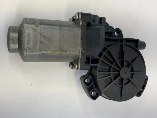 2006-2010 HYUNDAI SONATA REAR RIGHT SIDE PASSENGER POWER WINDOW MOTOR OEM 400899