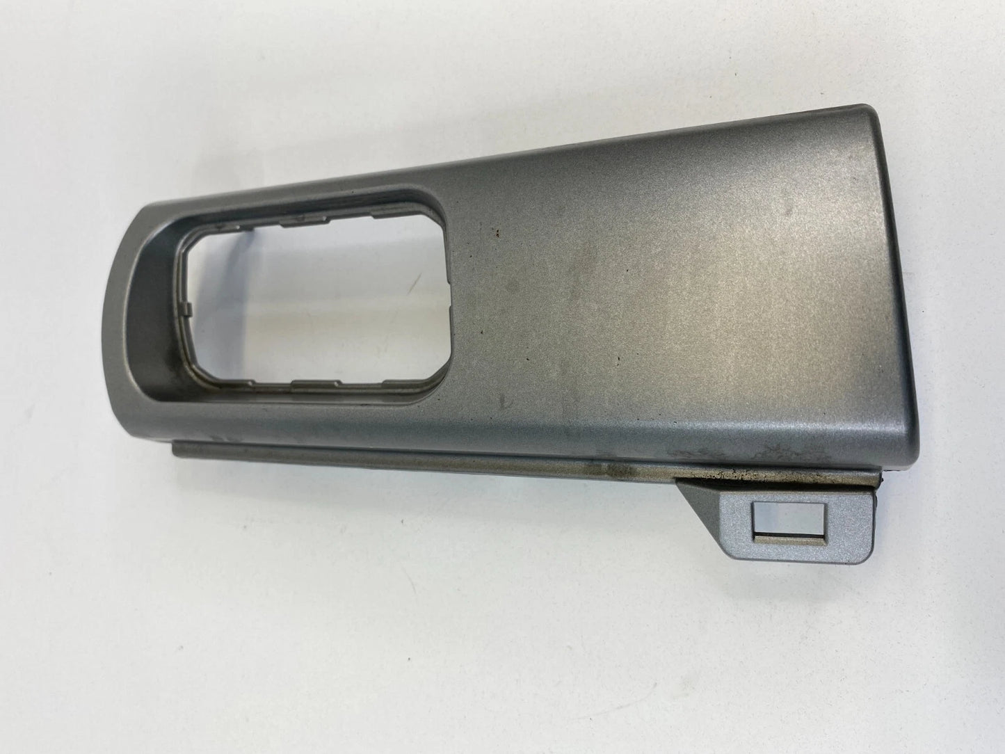 2004-2008 MITSUBISHI GALANT LEFT DASHBOARD DIMMER BEZEL MOLDING FRAME MR590283