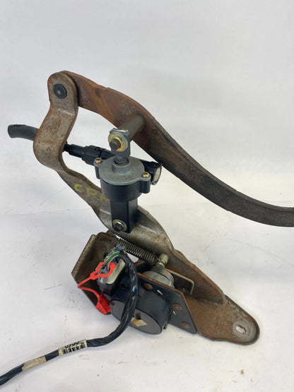 2003-2006 CHEVROLET TAHOE SILVERADO GAS PEDAL ACCELERATOR ASSEMBLY OEM