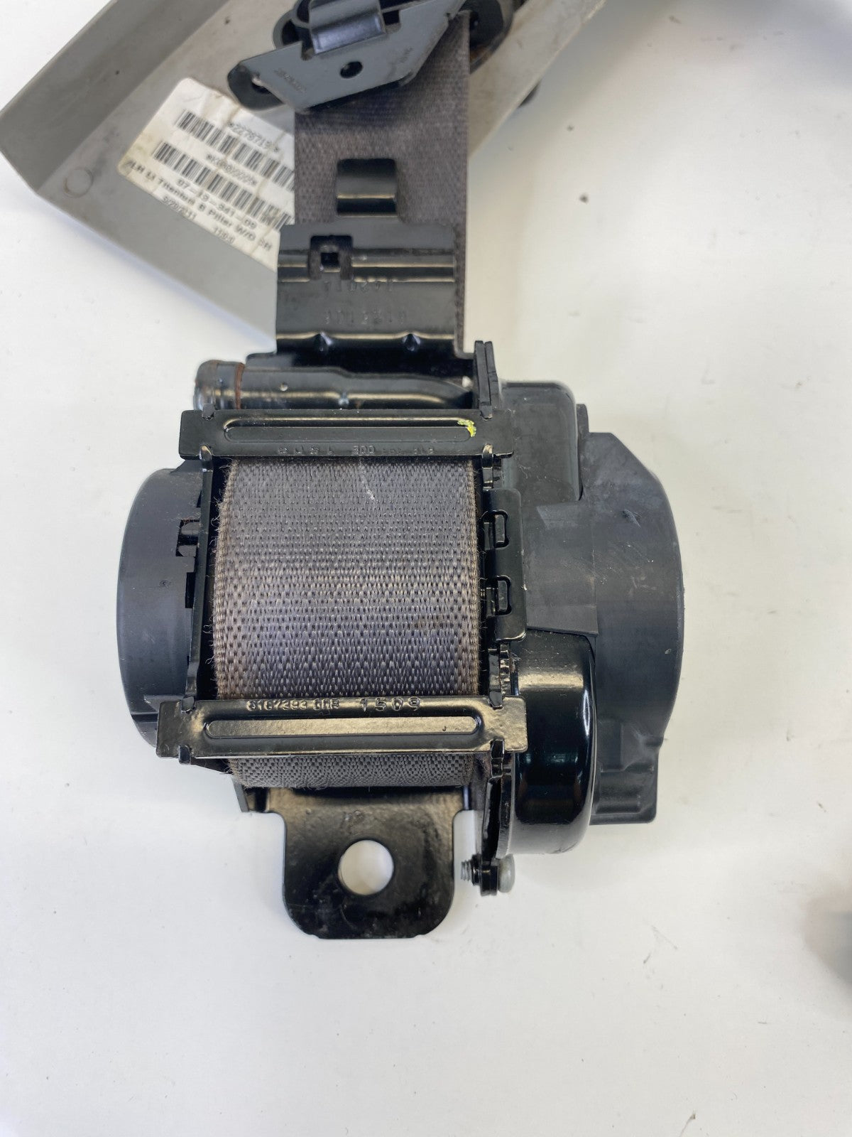 2011-2015 Buick Enclave Front Left Driver Side Seat Belt Retractor 22783051 OEM