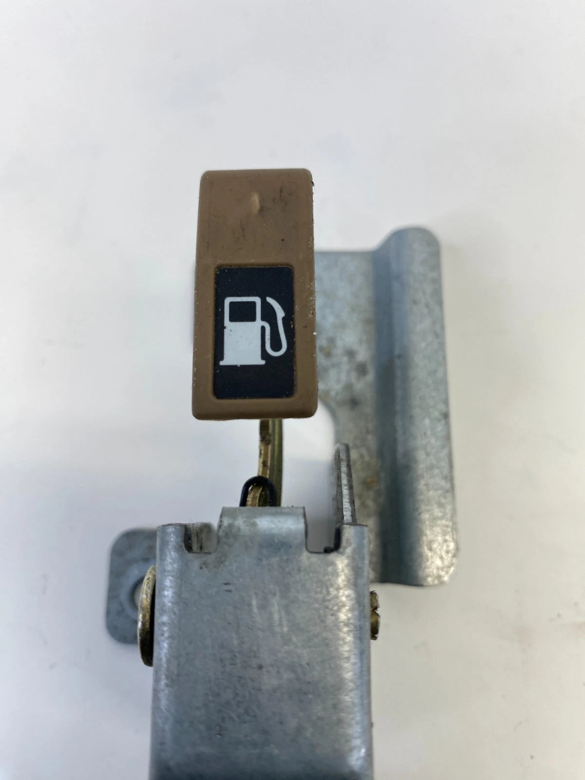 2003-2008 HONDA PILOT FUEL LID DOOR OPENER PULL LEVER HANDLE RELEASE OEM