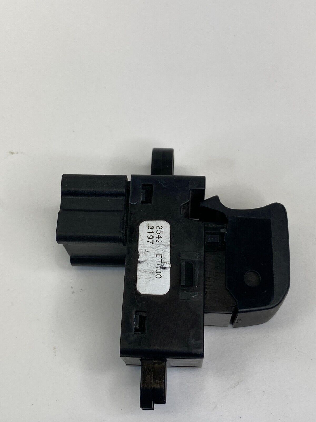 2007-2012 Nissan Sentra Rear Right Side Door Window Control Switch 25421-ET000