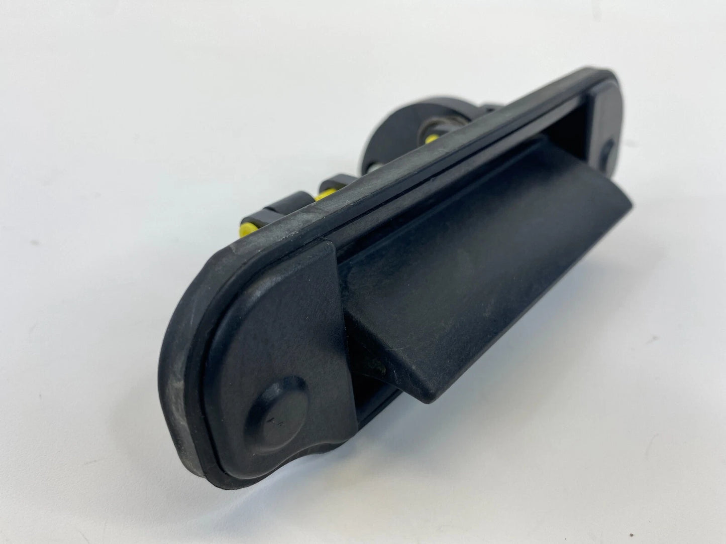 2000-2006 MAZDA MPV REAR BACK EXTERIOR LIFT GATE OPENER HANDLE ASSEMBLY OEM