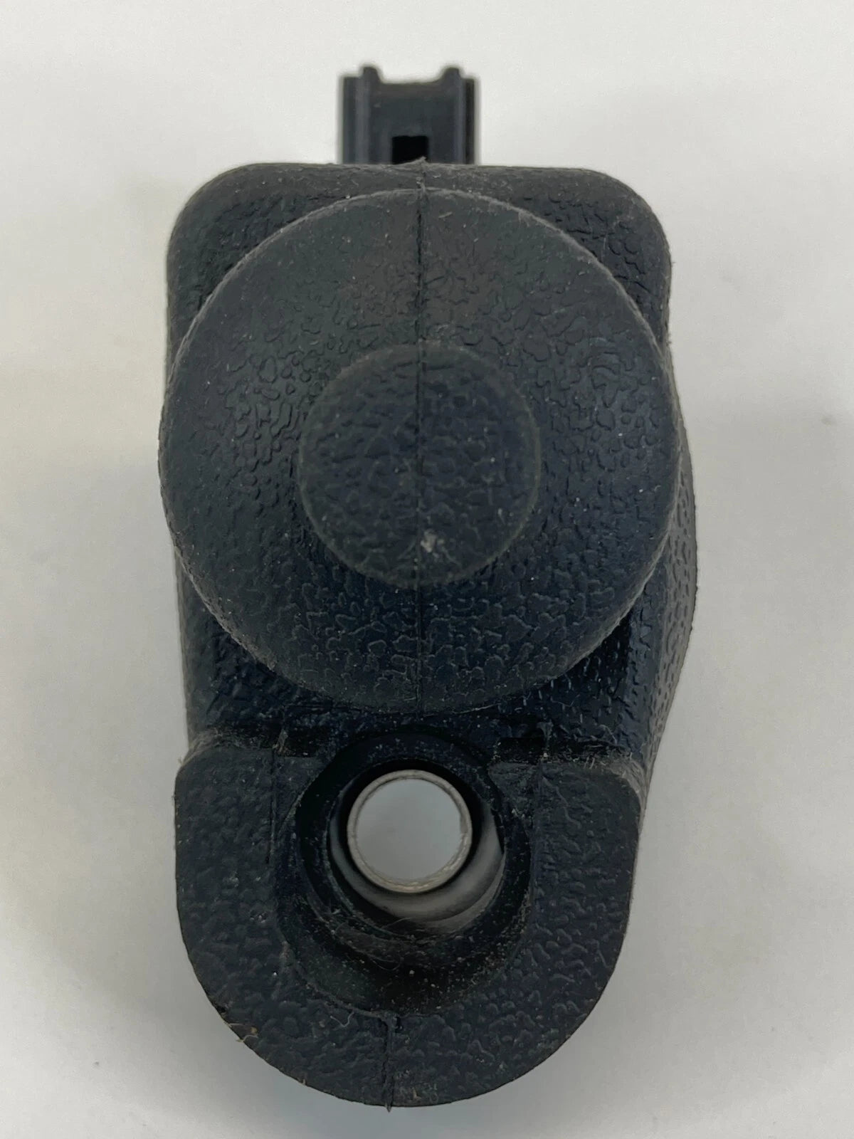 07-12 VERSA 08-11 NISSAN ROGUE REAR RIGHT DOOR COURTESY LIGHT AJAR JAMB SWITCH