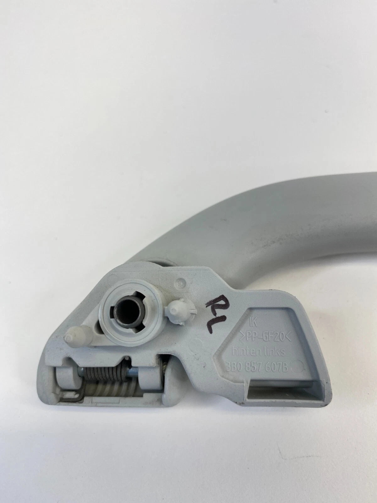 1998-2005 VW PASSAT REAR LEFT INTERIOR ROOF GRAB HANDLE OEM FACTORY 3B0857607B
