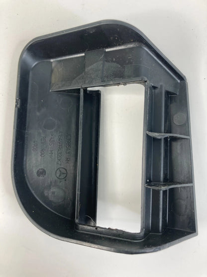2006 2007 MERCEDES-BENZ ML 500 FRONT RIGHT PASSENGER SIDE SEAT TRACK COVER TRIM