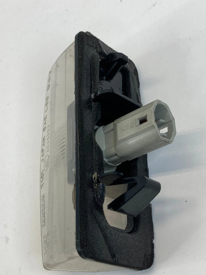 2004-2015 TOYOTA PRIUS BACK REAR TRUNK LICENSE PLATE LIGHT LAMP A045053 OEM