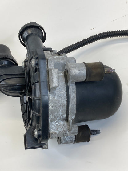 2013-2018 Chevrolet Sonic Secondary Air Injection Pump w/Bracket 55569076 OEM