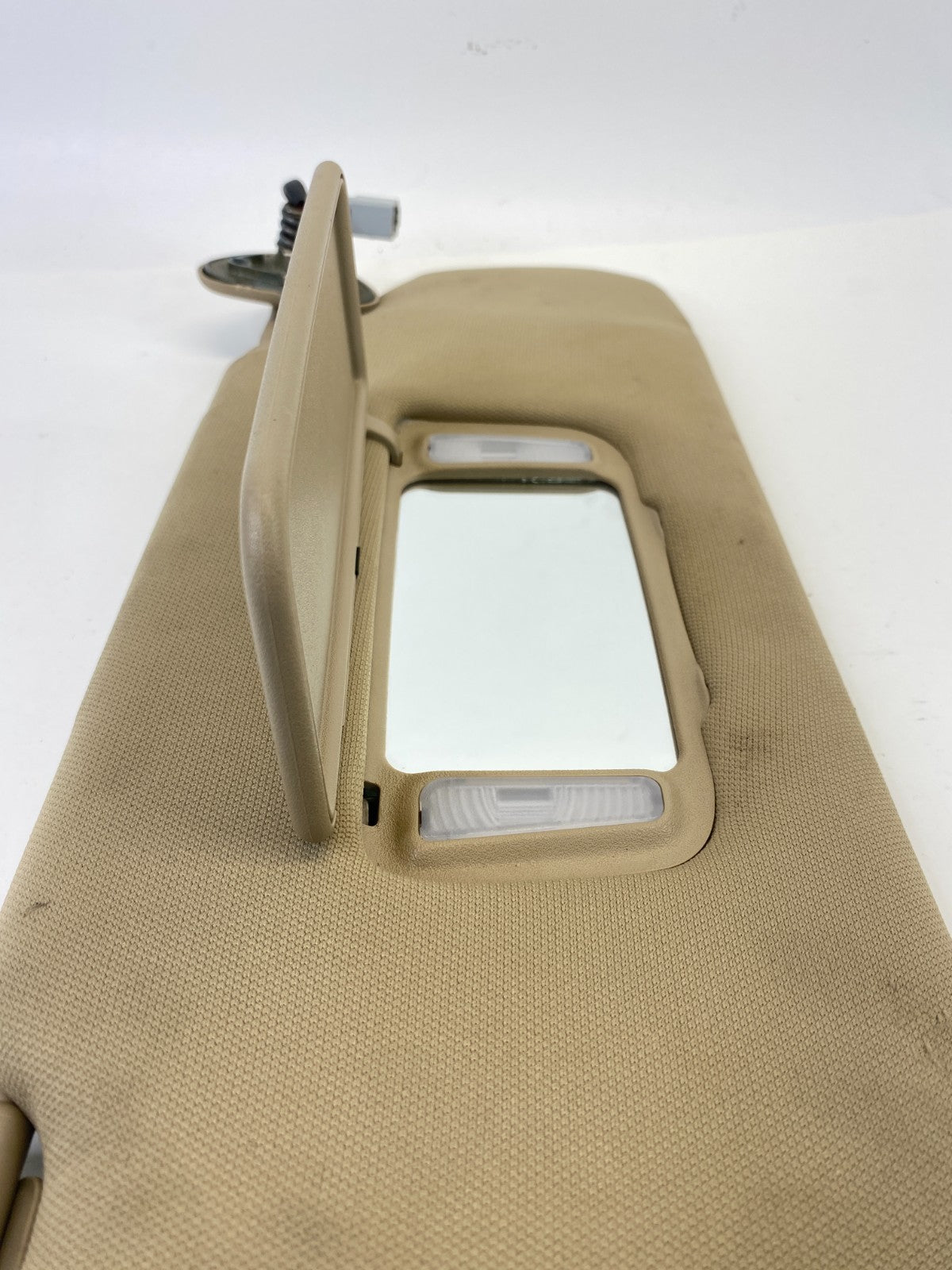 2003-2007 Honda Accord COUPE Right Side Sun Visor Sunvisor w/ Lights & Mirror