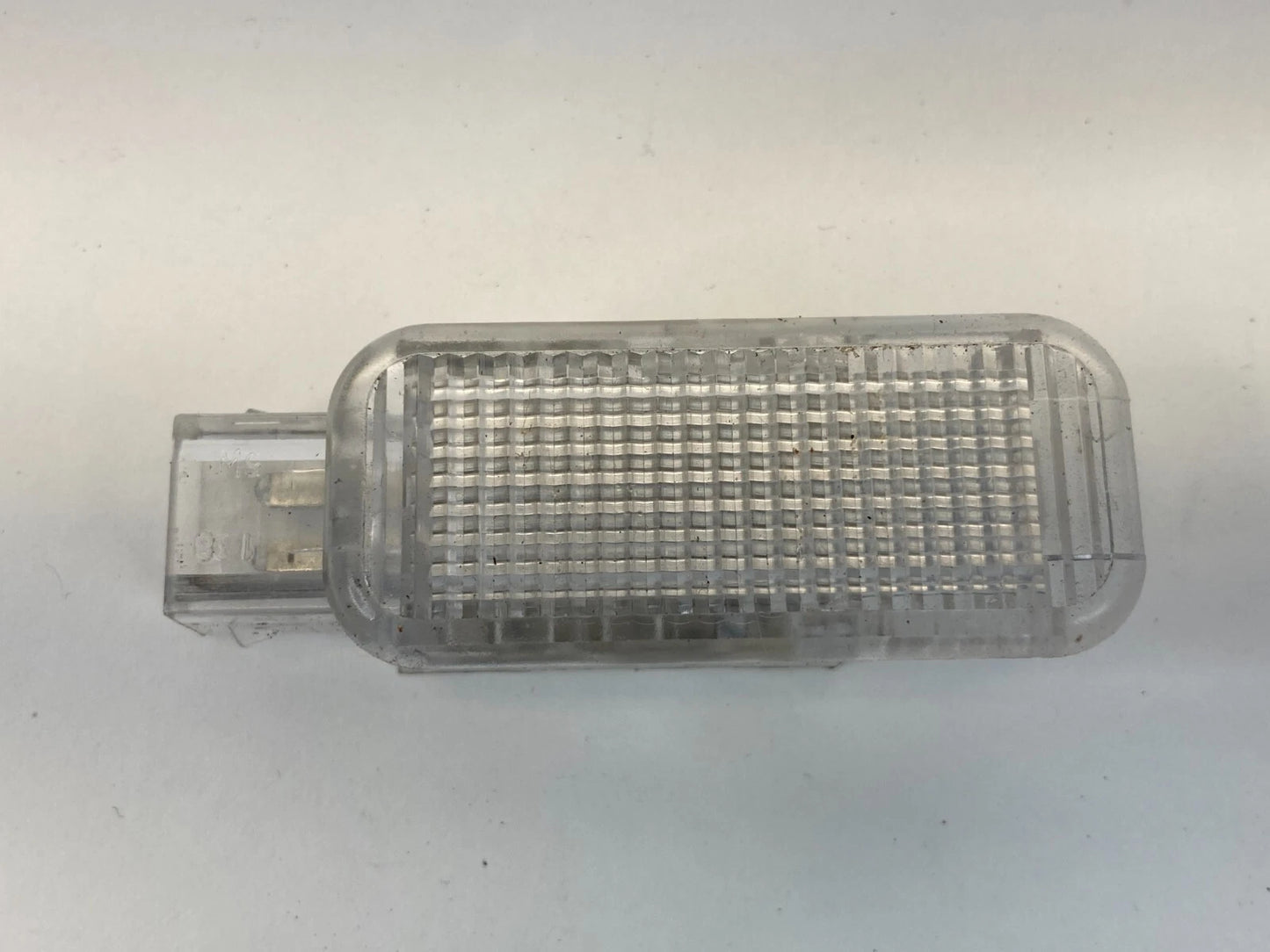 2006-2018 AUDI A6 REAR LEFT OR RIGHT SIDE DOOR PANEL COURTESY LAMP LIGHT OEM
