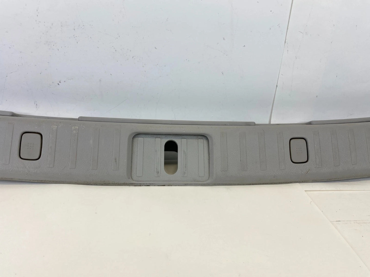 07-09 LEXUS RX350 REAR LIFTGATE TRUNK LID TRIM COVER PANEL SILL SCUFF 583870E010