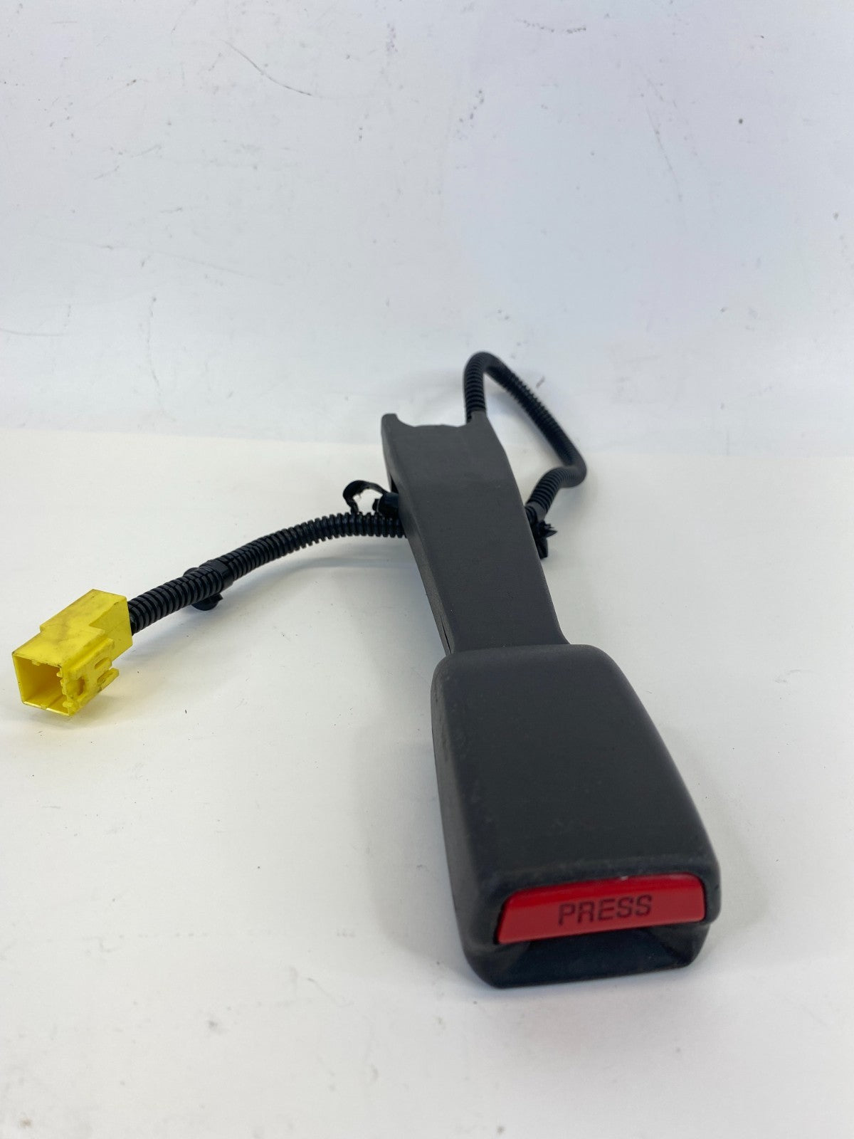 2009 2010 Hyundai Sonata Front Left Side Seat Belt Buckle 883A50Z08086 OEM