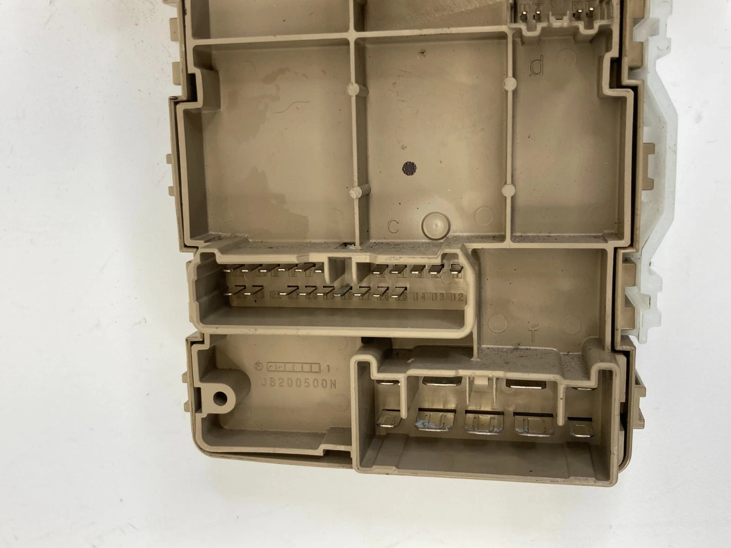 2010-2012 SUBARU LEGACY 2.5L H4 UNDER DASH FUSE BOX RELAY JUNCTION BLOCK