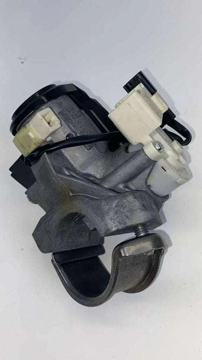 2009-2013 TOYOTA MATRIX IGNITION SWITCH LOCK CYLINDER & KEY 89783-02070 OEM