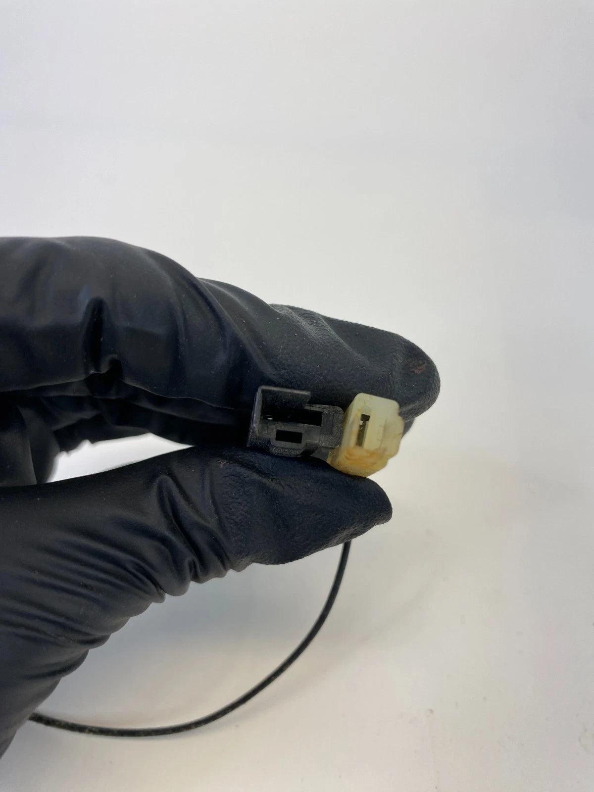 2007-2011 TOYOTA CAMRY ANTENNA AMPLIFIER RECEIVER MODULE 86300-06080 OEM