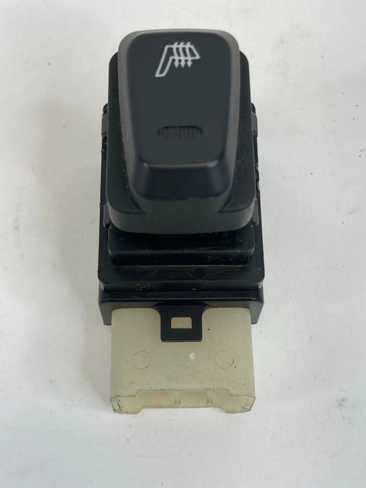 2011-2014 HYUNDAI SONATA REAR RIGHT PANEL SEAT HEATER BUTTON SWITCH 202009715