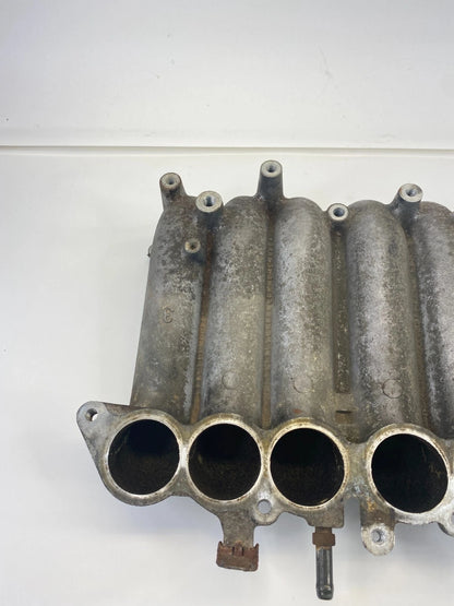 1996-2002 TOYOTA 4RUNNER 3.4L INTAKE MANIFOLD PLENUM INTERMEDIATE CONNECTOR OEM
