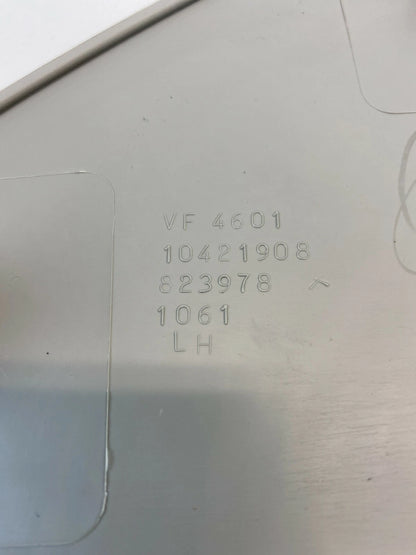 2002-2007 BUICK RENDEZVOUS LEFT SIDE DASH FUSE RELAY PANEL TRIM COVER 10421908
