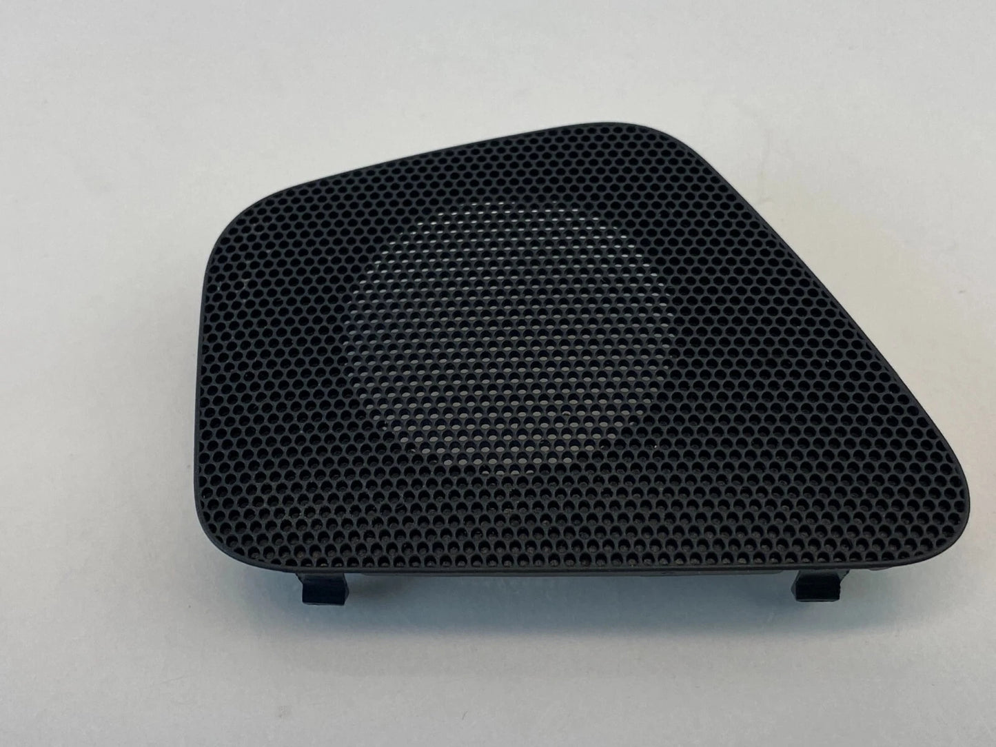 2007-2015 AUDI Q7 REAR LEFT SIDE DOOR SPEAKER TWEETER COVER GRILLE TRIM OEM
