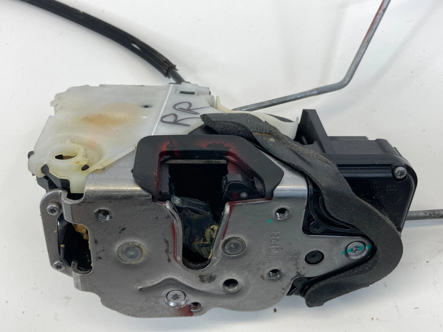 10-15 CHEVY EQUINOX REAR RIGHT SIDE DOOR LOCK LATCH RELEASE ACTUATOR 13579552
