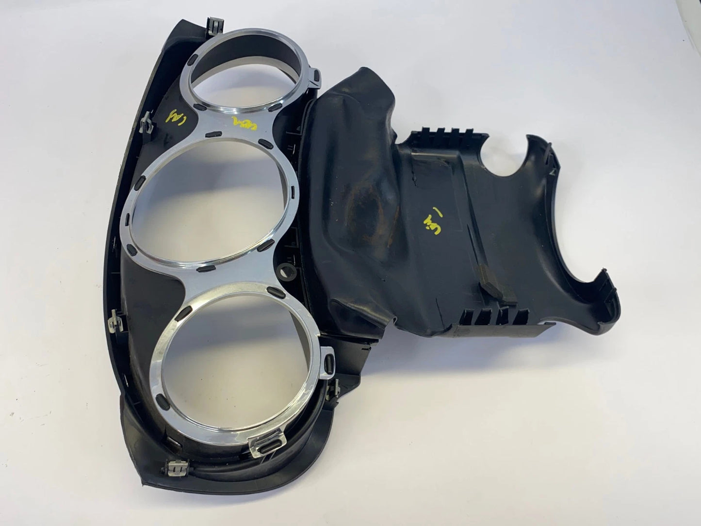 2011-2014 CHRYSLER 200 INSTRUMENT CLUSTER BEZEL SPEEDOMETER COVER OEM 1TE061X9AB