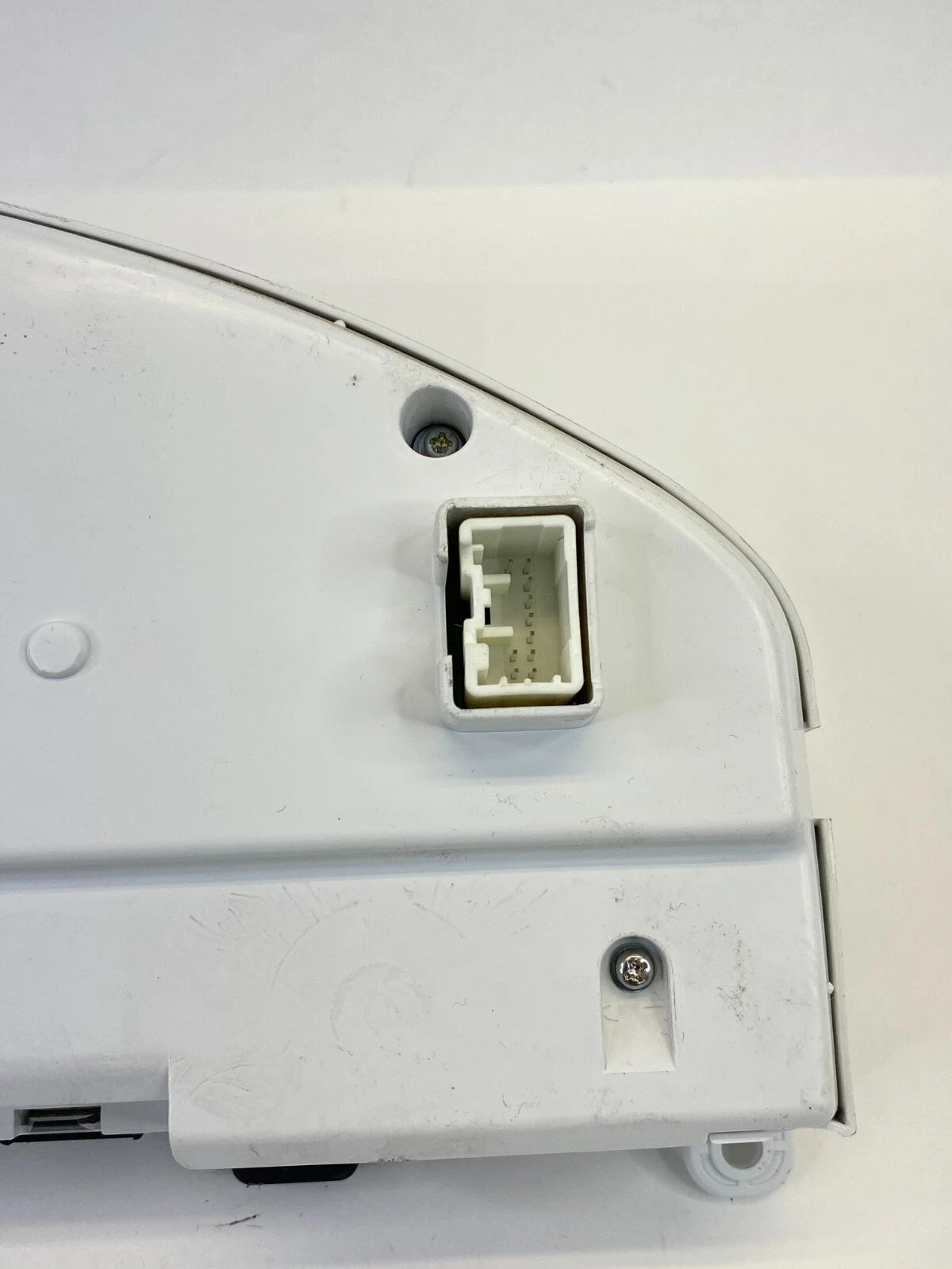 08 09 VOLVO XC70 INSTRUMENT CLUSTER SPEEDOMETER GAUGES 186.882K MILES 36000413