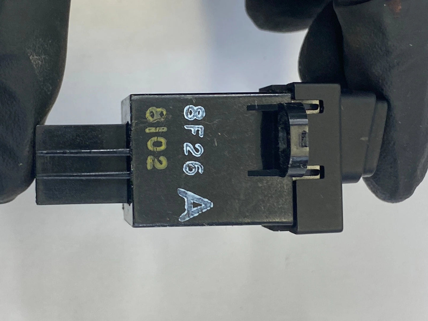 2006-2011 HONDA CIVIC DASH PASSENGER SWITCH INDICATOR LIGHT OEM