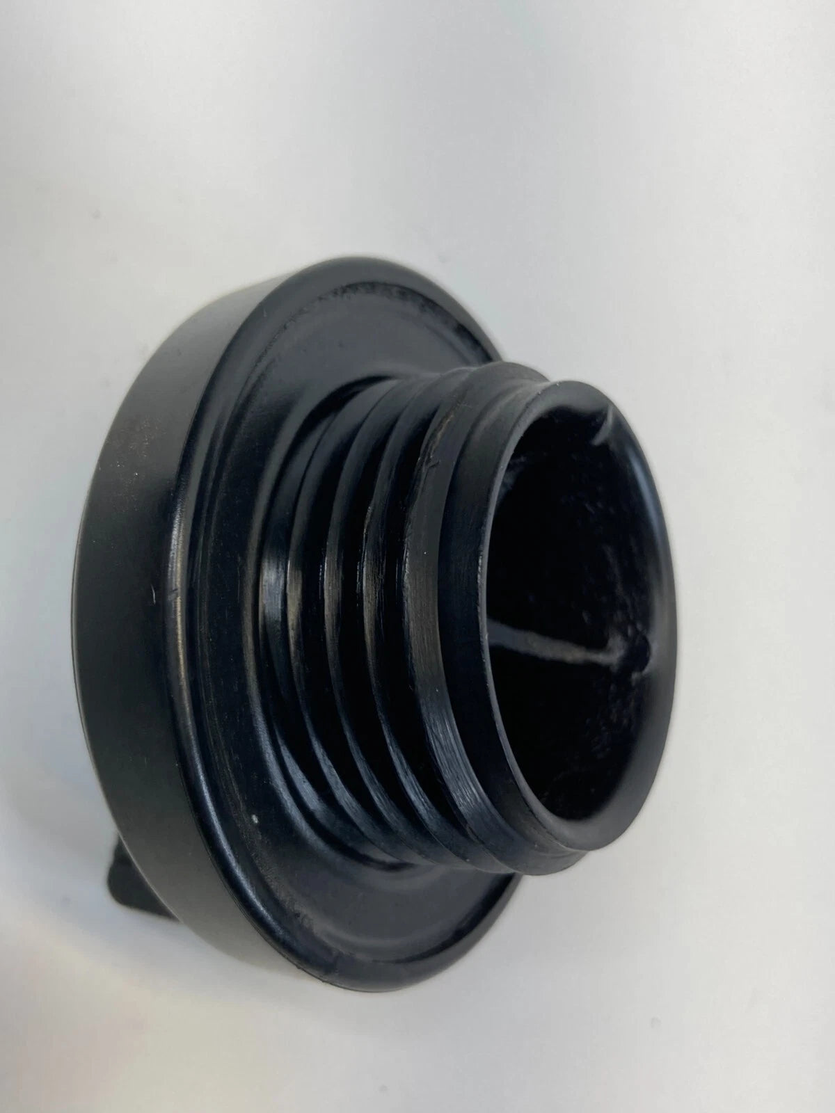 2001-2009 TOYOTA PRIUS 1.5L ENGINE OIL FILLER FLUID CAP LID COVER SAE 5W-30 OEM