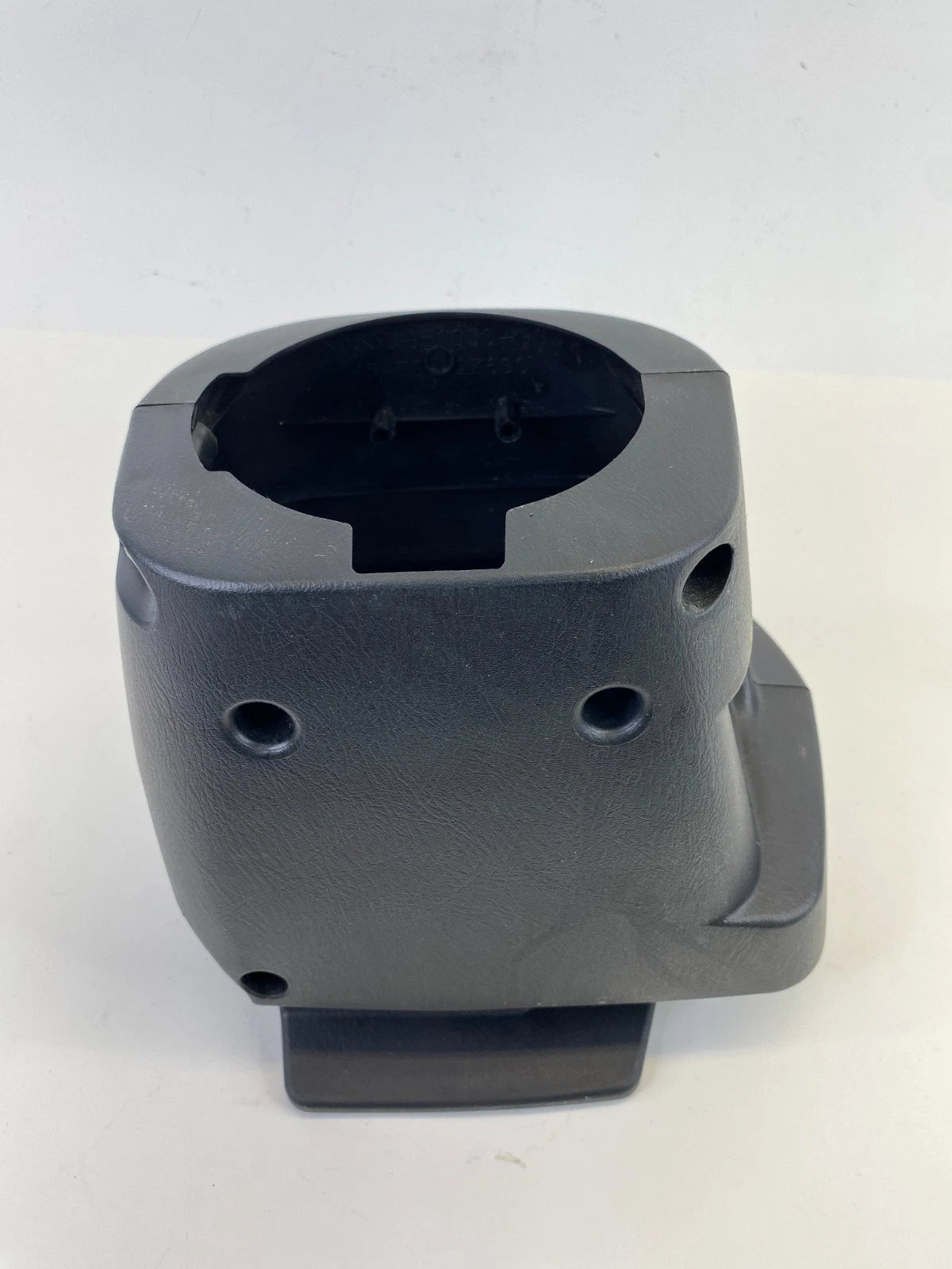 2003 2004 NISSAN XTERRA UPPER & LOWER STEERING COLUMN COVER 48470-2Z600 OEM