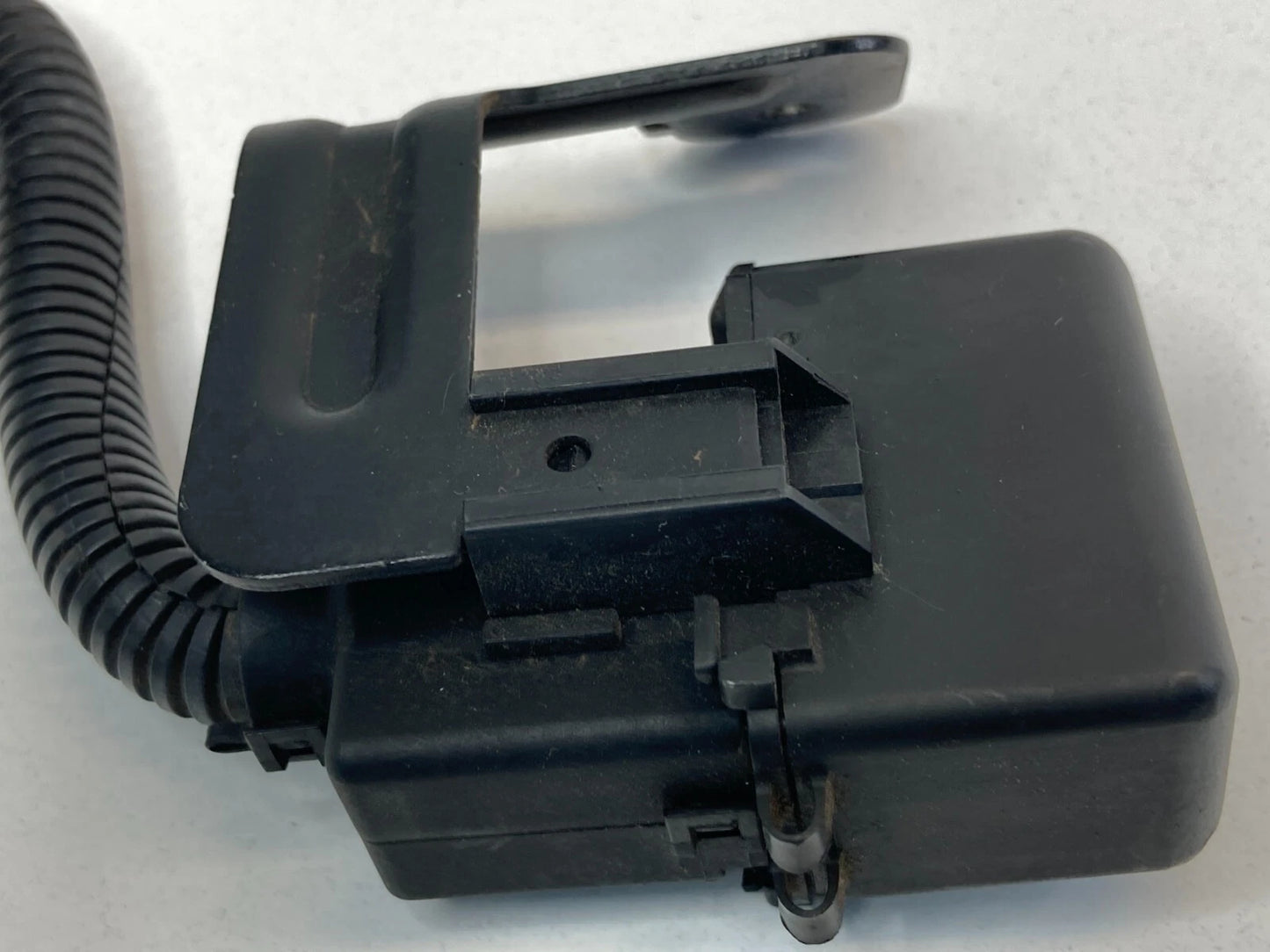 2009 09 KIA SPECTRA 2.0L DIAGNOSIS DIAGNOSTIC PLUG PORT SOCKET MG632867 OEM