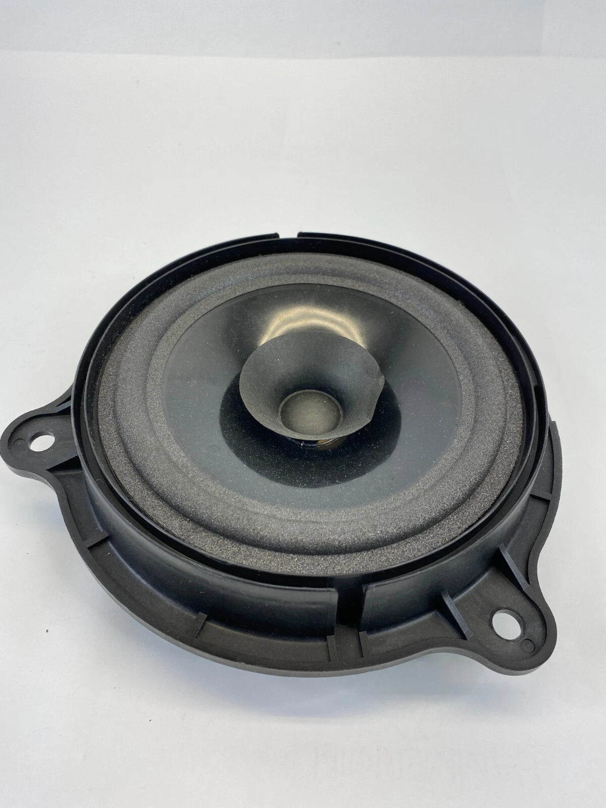 2011 2012 2013 NISSAN ROGUE REAR RIGHT BACK DOOR AUDIO SPEAKER 28156-1VK0A OEM