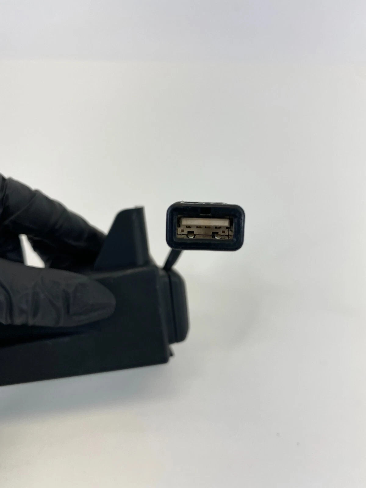2011-2013 HONDA ODYSSEY GLOVE BOX POCKET USB PORT AUX JACK ASSEMBLY OEM